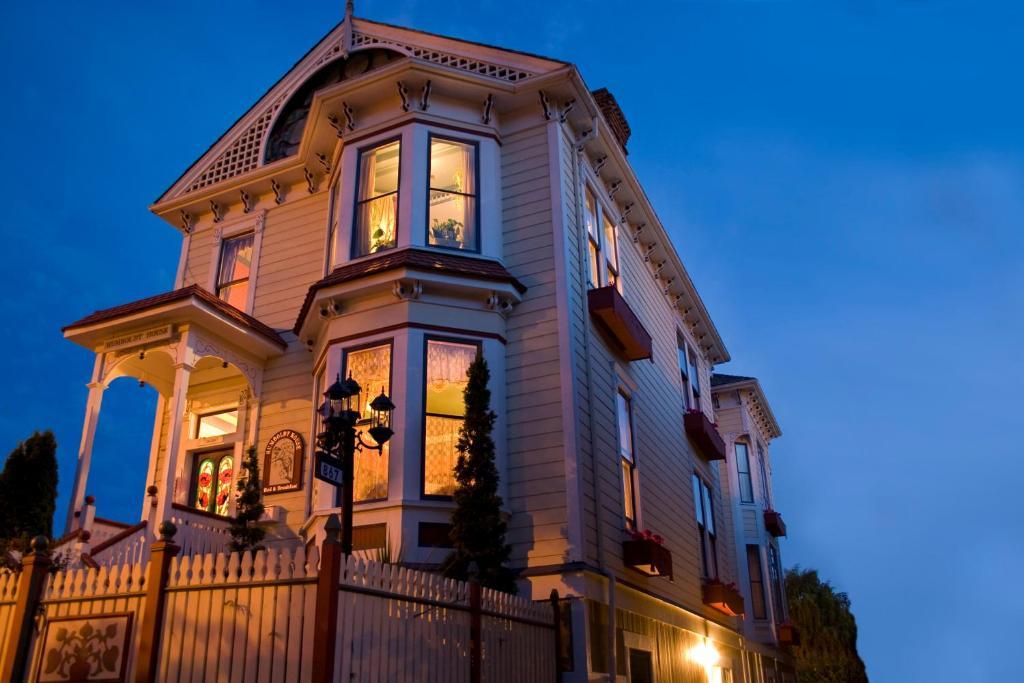 Humboldt House Bed & Breakfast Victoria Exterior foto